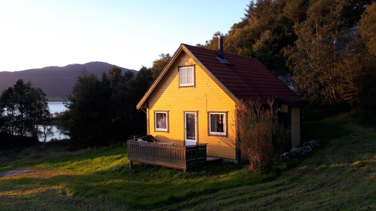 Eimind Feriehus Ask  Bagian luar foto
